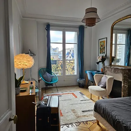 Alloggio in famiglia Cosy Private In Shared With A Couple - For 1 Traveler Only ! No Duo Allowed *