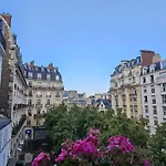 Cosy Private Room In Shared Appartment With A Couple - Room For 1 Traveler Only ! No Duo Allowed